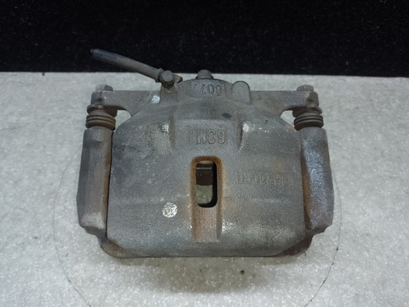 Суппорт тормозной передний правый NISSAN X-TRAIL/ROGUE T32 13-20 41001-4BA0A Б/У