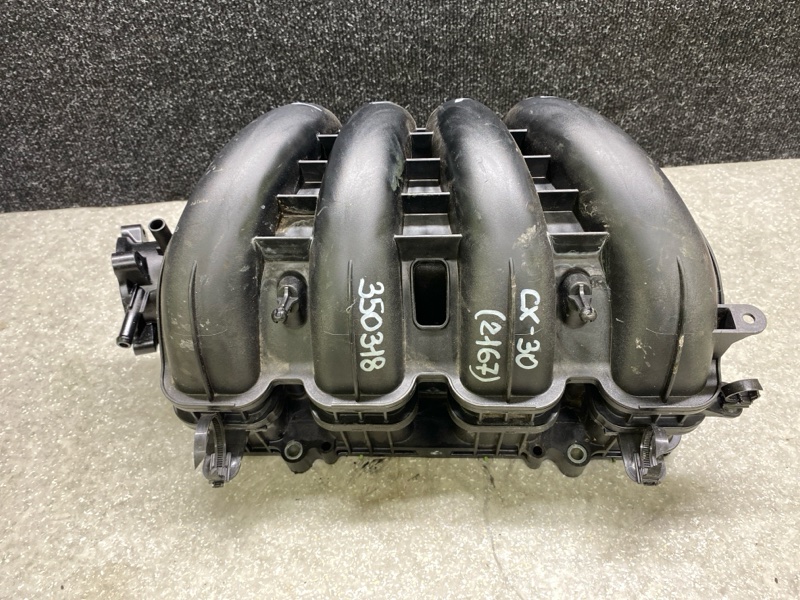 Коллектор впускной MAZDA CX-30 19- 2021 2.5L PX04-13-100A Б/У