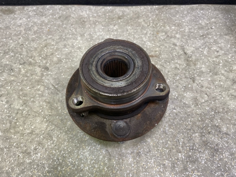 Ступица передняя ELANTRA AD 16- 2016 2.0 G4NH