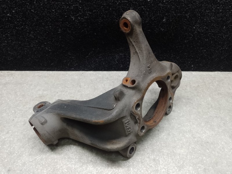 Кулак поворотный передний левый X-TRAIL/ROGUE T32 13-20