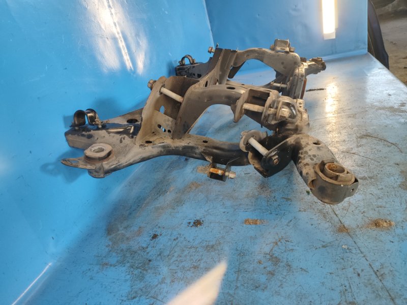 Балка задней подвески MUSTANG 15- 2.3