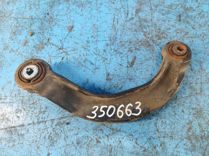 Рычаг задней подвески поперечный верхний левый FORD MUSTANG 15- FR3Z5500D Б/У