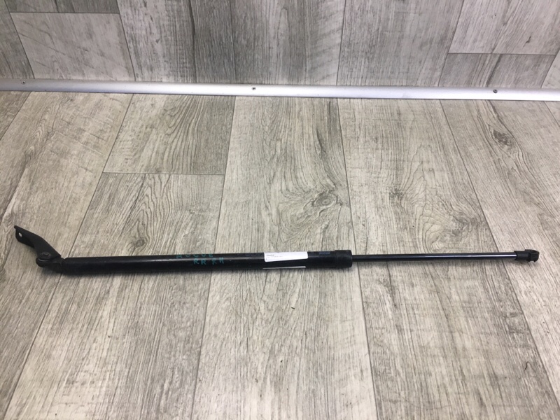 Амортизатор крышки багажника правый X-TRAIL/ROGUE T32 13-20 Амортизатор крышки багажника правый X-TRAIL/ROGUE T32 13-20