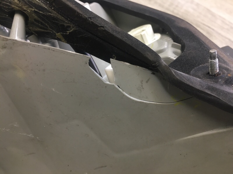 Фонарь наружный правый SONATA YF 10-14