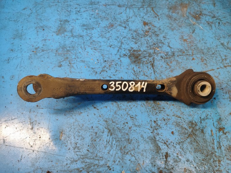 Рычаг задней подвески поперечный левый FORD MUSTANG 15- FR3Z5K898A Б/У