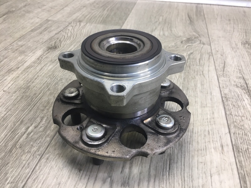 Ступица задняя RDX 06-12 2008 Внедорожник 2.3