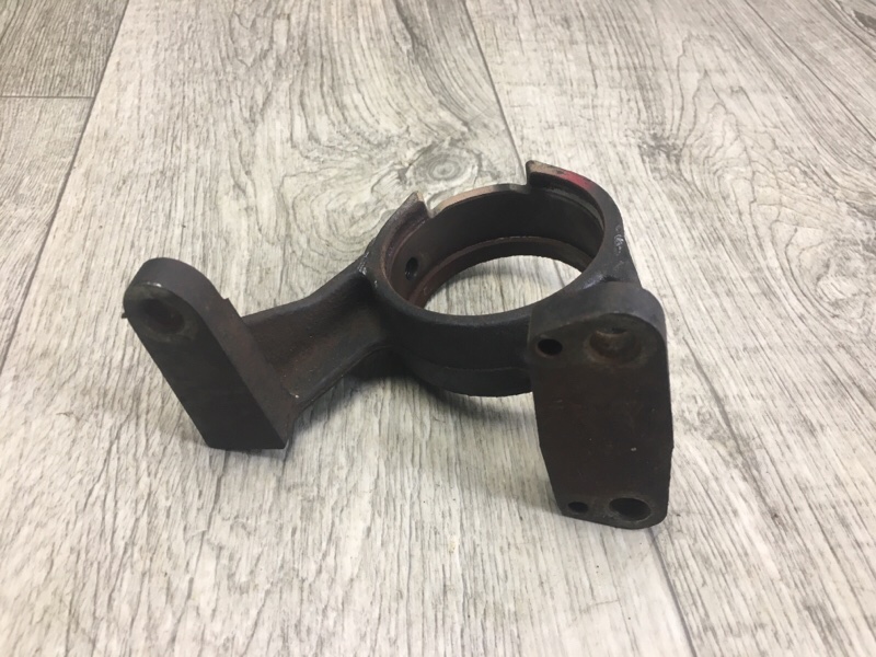 Кронштейн промежуточного вала CAMRY 40 06-11