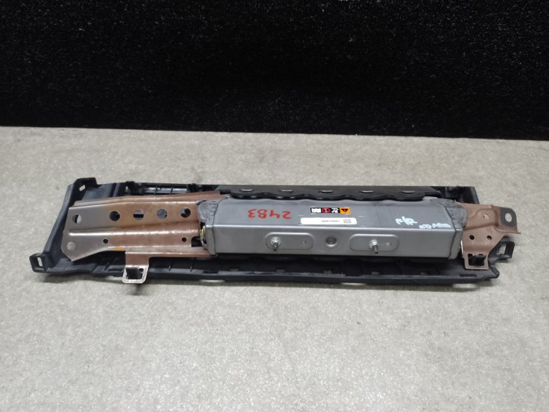 Подушка безопасности в колени передняя правая TOYOTA CAMRY 70 17- 2.5 A25AFKS