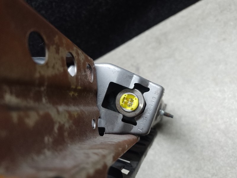 Подушка безопасности в колени передняя правая CAMRY 70 17- 2019 2.5 A25AFKS