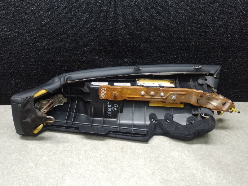 Подушка безопасности в сиденье задняя правая CAMRY 70 17- 2019 2.5 A25AFKS