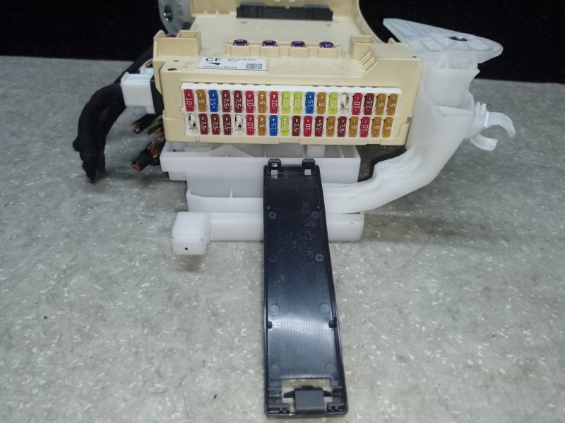 Блок предохранителей салон CAMRY 70 17- 2019 2.5 A25AFKS
