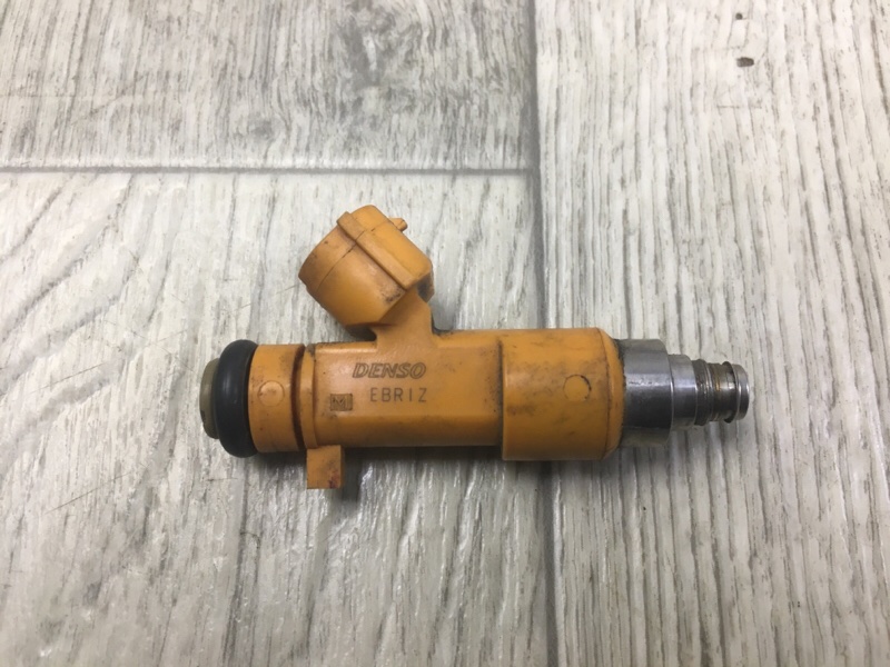 Форсунка топливная Q50 15-20 2015 Седан 3.7 VQ37VHR Форсунка топливная Q50 15-20 2015 Седан 3.7 VQ37VHR