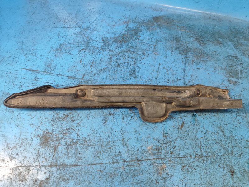 Пыльник крыла передний левый PRIUS - 20 03-11