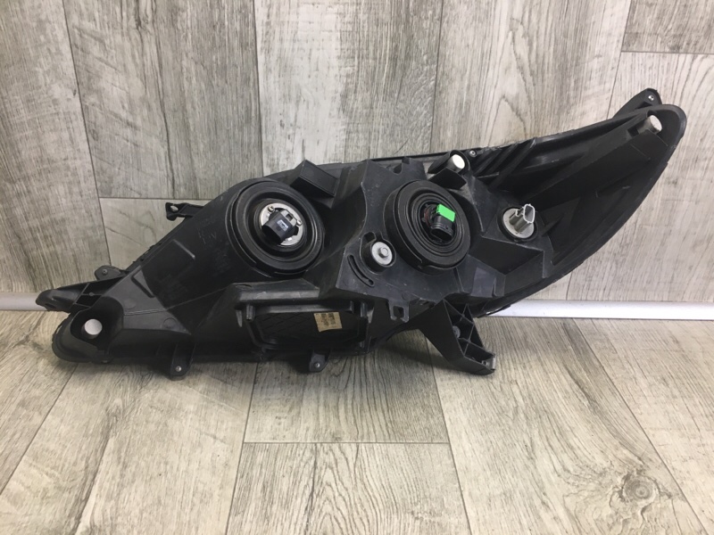 Фара правая SIENNA 11-16 2014 3.5 2GR-FE Фара правая SIENNA 11-16 2014 3.5 2GR-FE