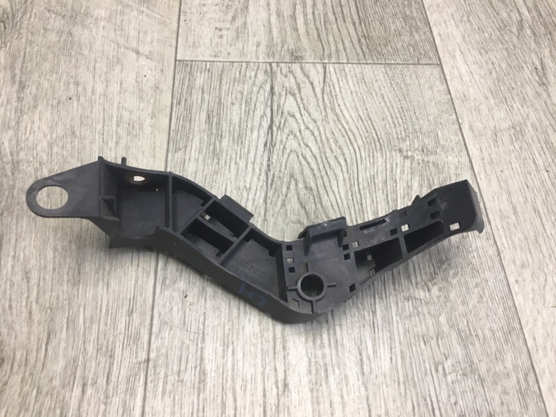 Кронштейн заднего бампера левый HONDA ACCORD CU8 / TSX 08-14 2.4 K24Z3