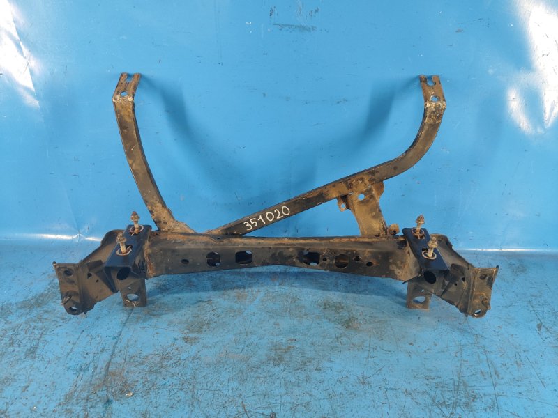 Балка передней подвески FORD MUSTANG 11 - 14 BR3Z-5019-B Б/У