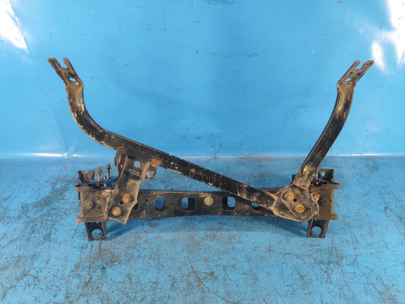 Балка передней подвески MUSTANG 11 - 14