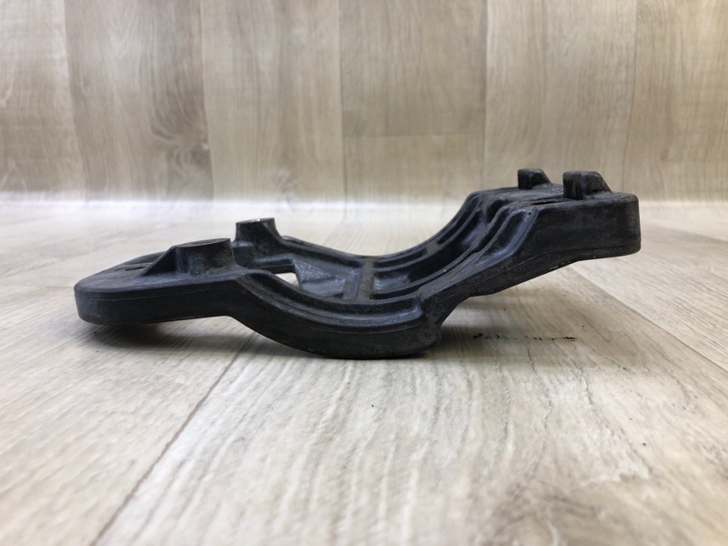 Кронштейн компрессора кондиционера TOYOTA CAMRY 30 02-06 3.0 1MZFE