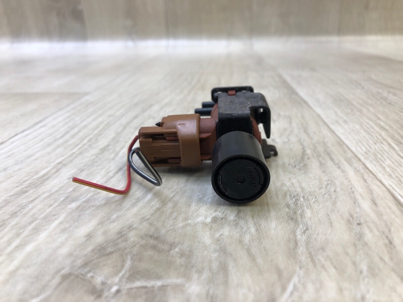 Клапан электромагнитный (вакуумный) TOYOTA CAMRY 30 02-06 3.0 1MZFE Клапан электромагнитный (вакуумный) TOYOTA CAMRY 30 02-06 3.0 1MZFE