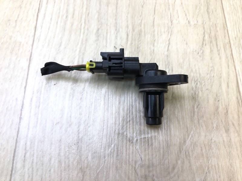 Датчик положения распредвала KIA RIO UB 2011-2017 2012 1.6 G4FD 39350-2B030 Б/У