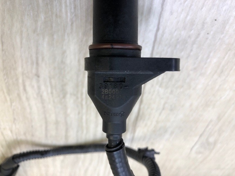 Датчик положения коленвала RIO UB 2011-2017 2012 1.6 G4FD Датчик положения коленвала RIO UB 2011-2017 2012 1.6 G4FD