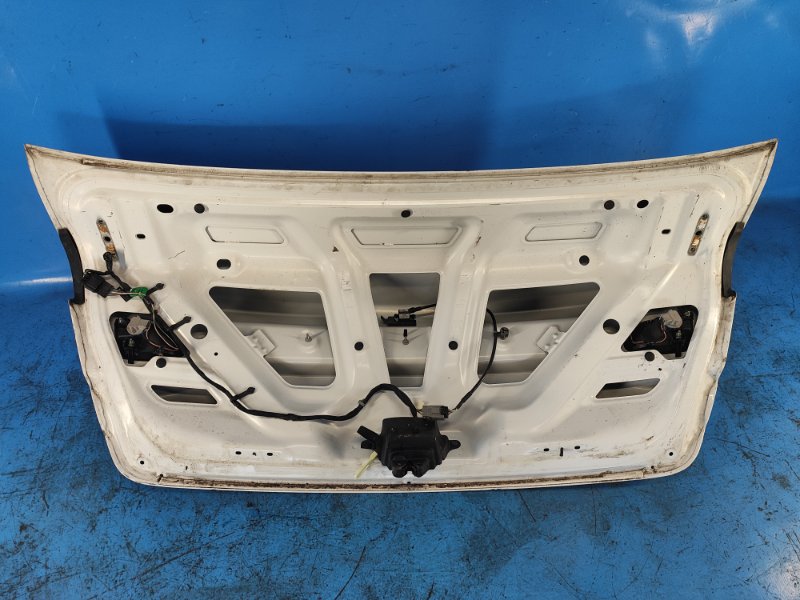 Крышка багажника DART 12-16 Крышка багажника DART 12-16