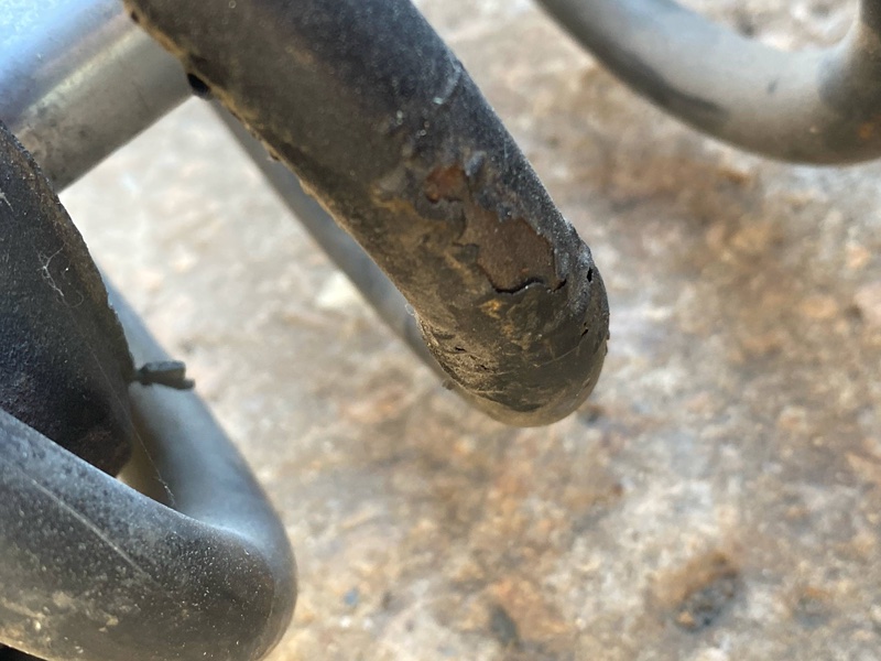 Амортизатор задний правый RX300 98-03 2000 3.0 1MZFE