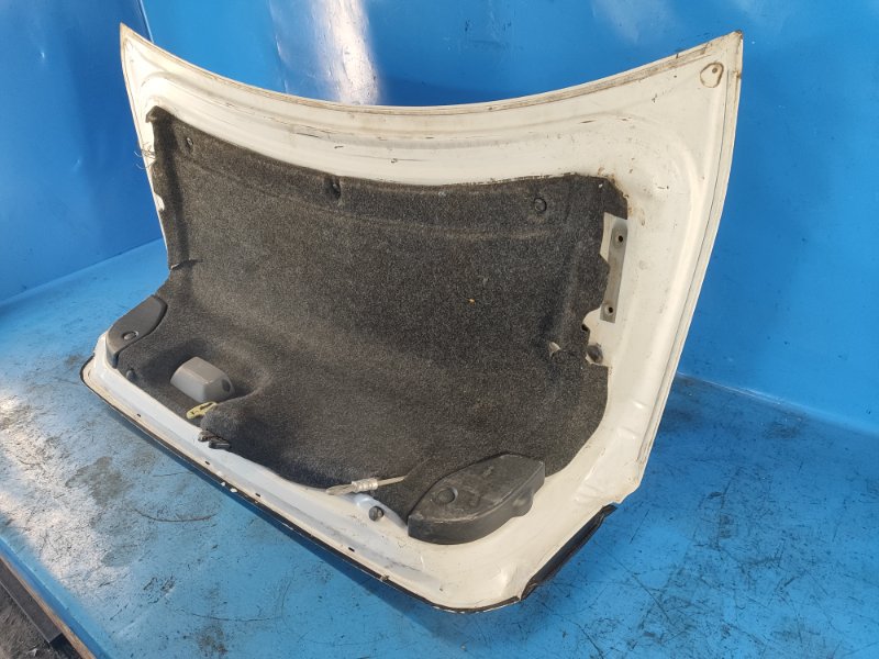 Крышка багажника CHARGER 11-15 Крышка багажника CHARGER 11-15