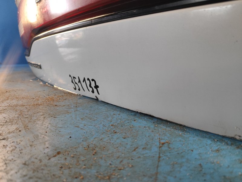 Крышка багажника CHARGER 11-15