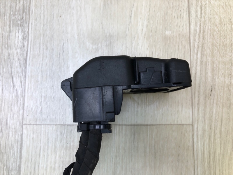 Клемма аккумулятора RIO UB 2011-2017 2012 1.6 G4FD