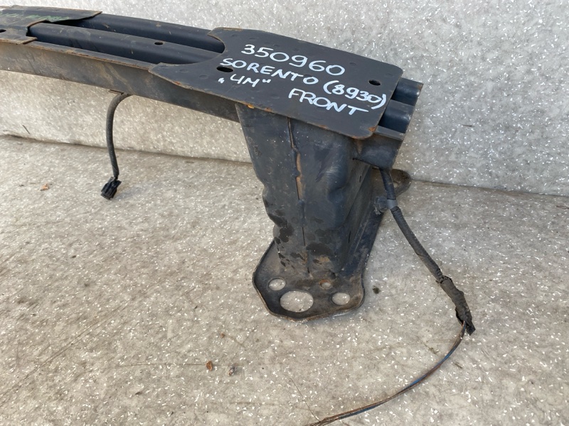 Усилитель переднего бампера SORENTO UM 14- 2015 2.4 G4KJ