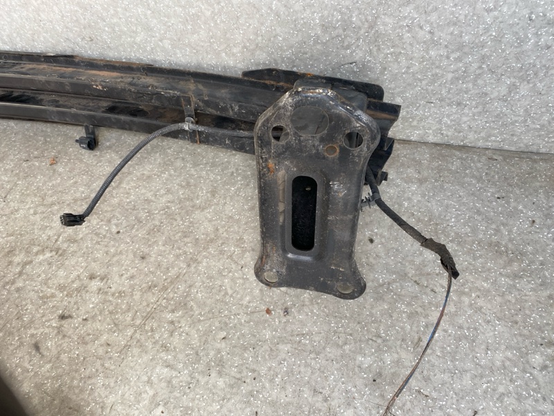 Усилитель переднего бампера SORENTO UM 14- 2015 2.4 G4KJ