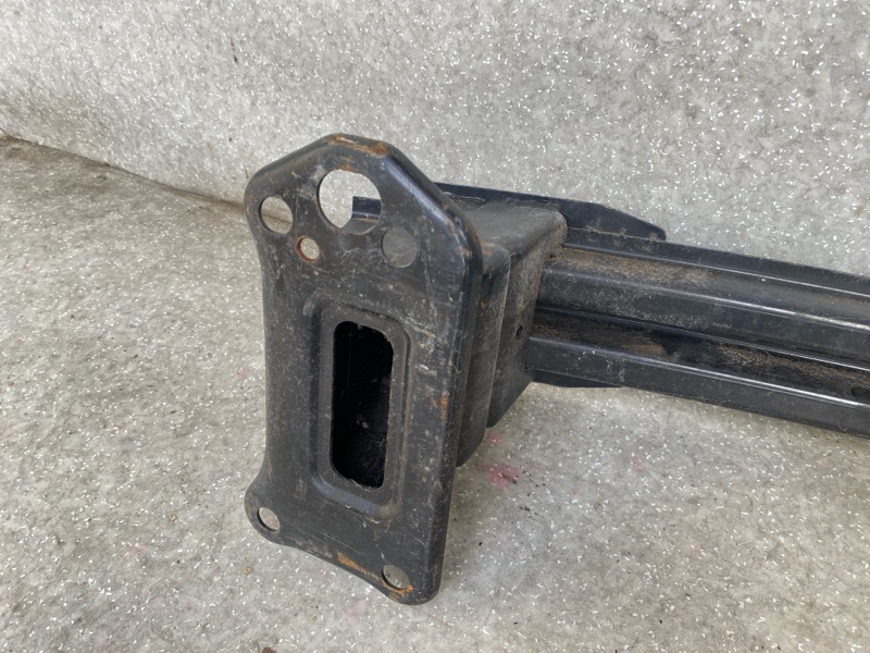 Усилитель переднего бампера SORENTO UM 14- 2015 2.4 G4KJ