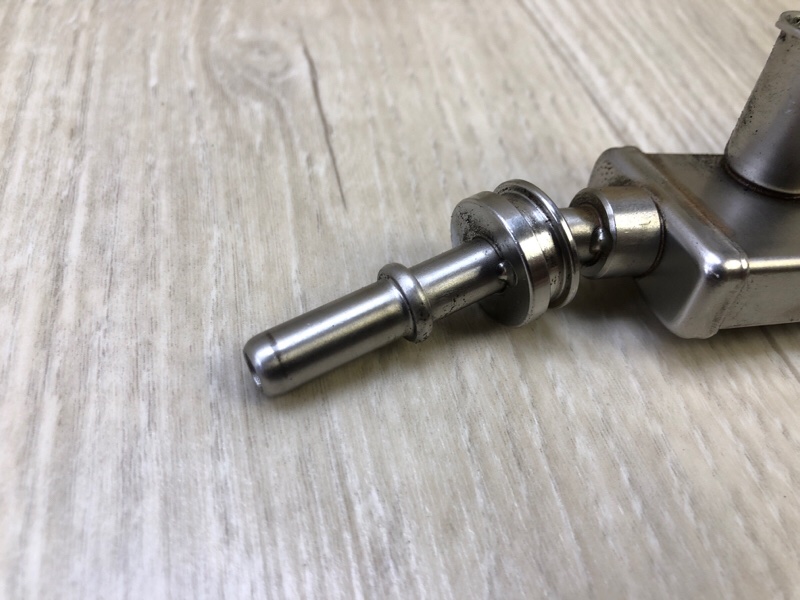 Топливная рейка ELANTRA MD 10-15 2014 1.8 G4NB