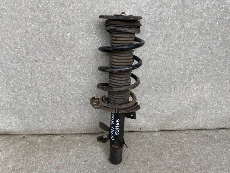 Амортизатор передний левый FORD FOCUS 10-18 2016 C20HDTX 2.0L EcoBoost CV6Z-18124-AS Б/У