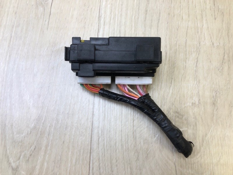 Блок предохранителей моторный отсек HYUNDAI ELANTRA MD 10-15 1.8 G4NB