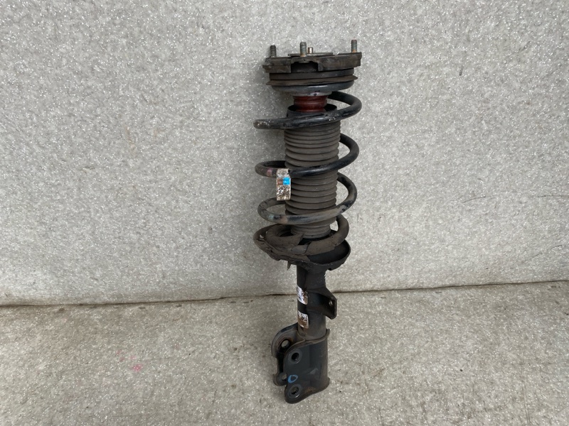 Амортизатор передний правый KIA SORENTO UM 14- 2015 2.4 G4KJ 54661-C6200 Б/У