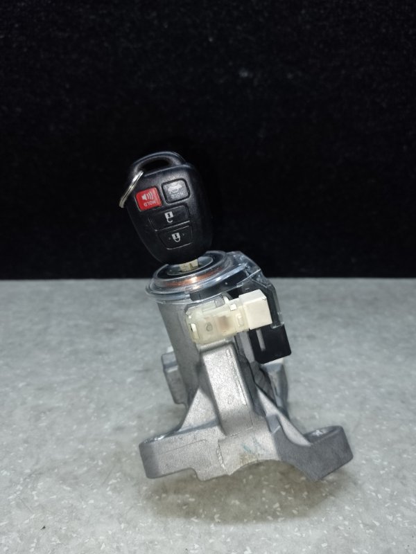 Замок зажигания CAMRY 55 14-17 2014 2.5 2ARFE