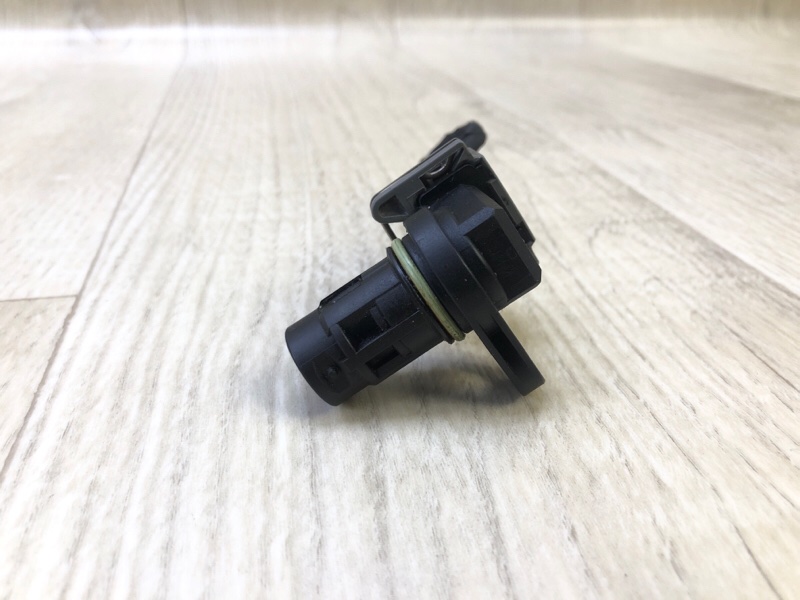 Датчик положения распредвала HYUNDAI ELANTRA MD 10-15 2014 1.8 G4NB 39350-23910 Б/У