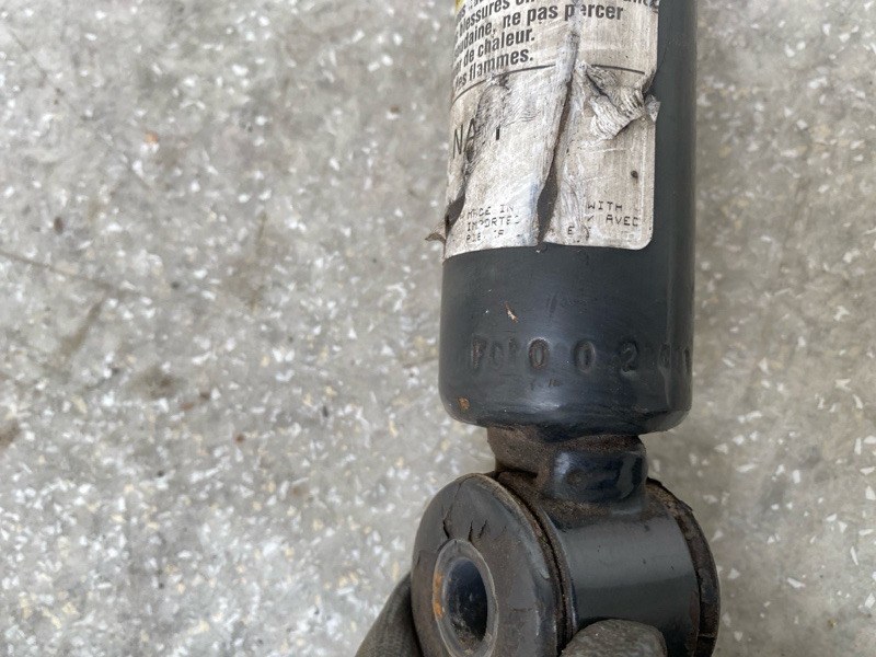 Амортизатор задний ESCAPE 12-19 2014 T20HDTX