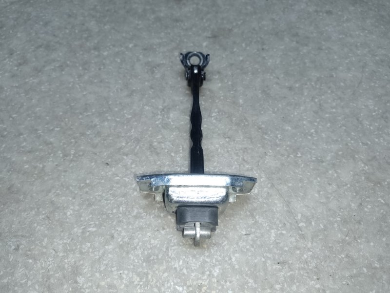 Ограничитель двери передний CAMRY 55 14-17 2014 2.5 2ARFE