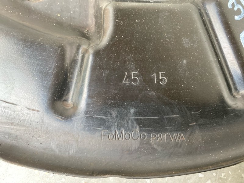 Защита тормозного диска передняя правая FOCUS 10-18 2016 C20HDTX 2.0L EcoBoost