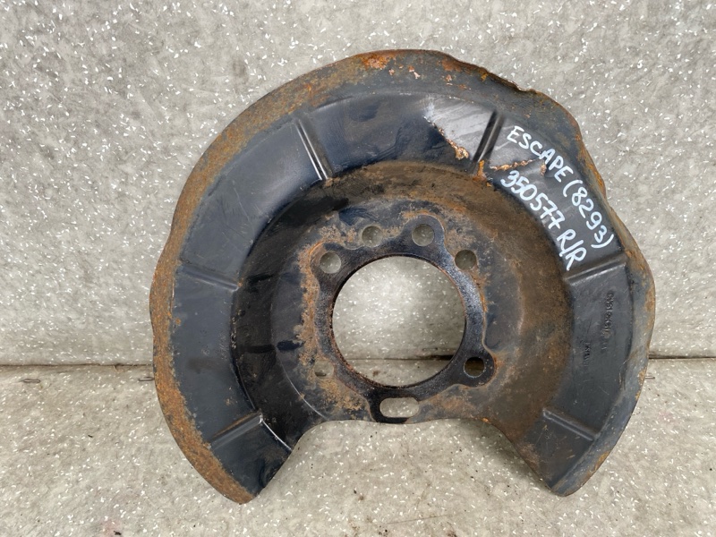 Защита тормозного диска задняя правая FORD ESCAPE 12-19 2014 T20HDTX CV6Z-2C028-B Б/У