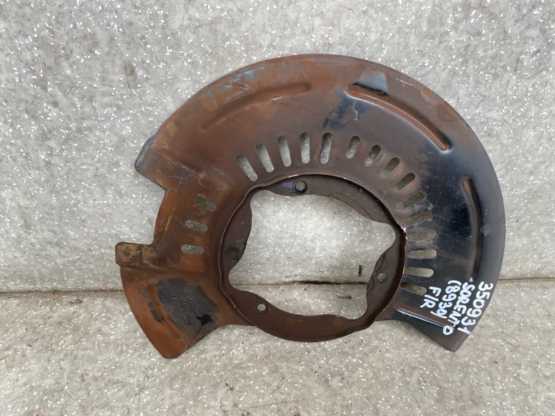 Защита тормозного диска передняя правая KIA SORENTO UM 14- 2015 2.4 G4KJ 51756-C5000 Б/У