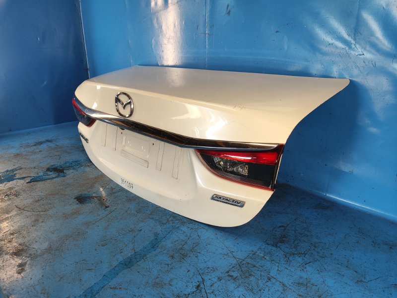 Крышка багажника 6 GJ 12-