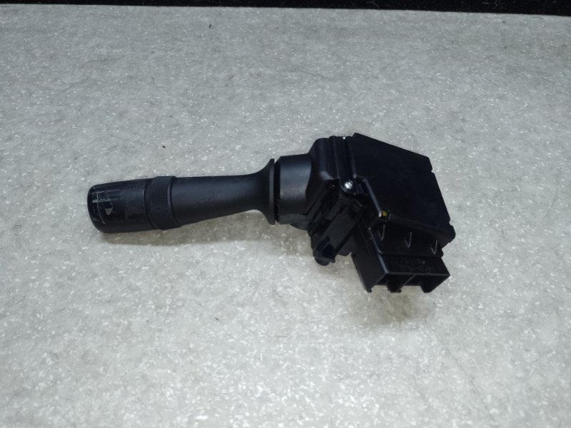Подрулевой переключатель правый CAMRY 55 14-17 2014 2.5 2ARFE Подрулевой переключатель правый CAMRY 55 14-17 2014 2.5 2ARFE