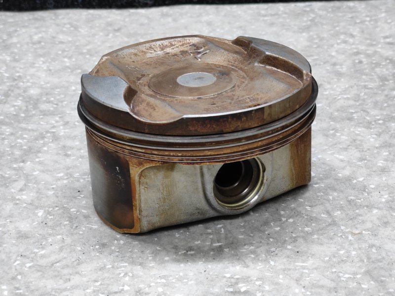 Поршень TOYOTA CAMRY 40 06-11 2010 2.5 2ARFE 13211-0V011-B0 Б/У