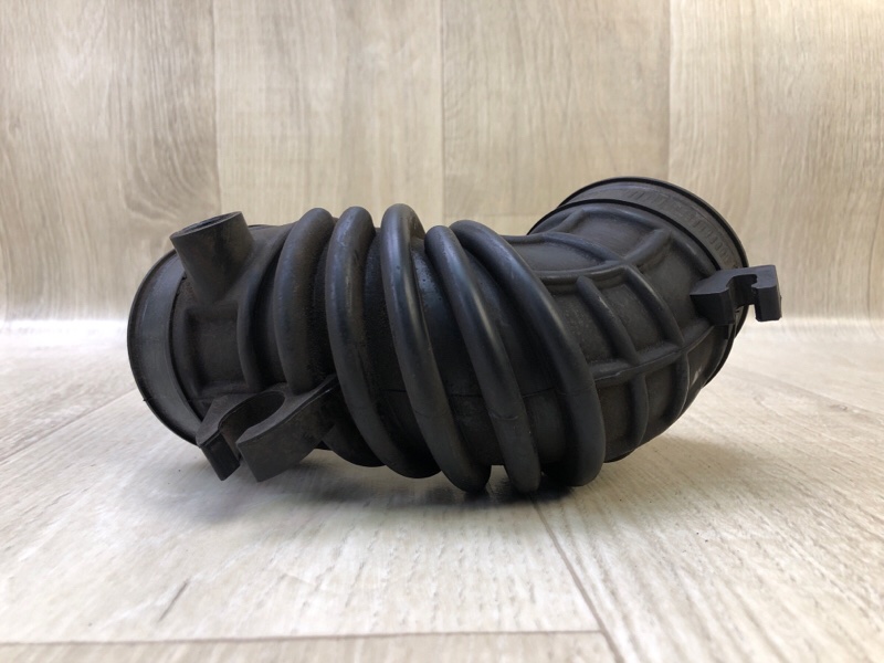 Патрубок воздушного фильтра SX4 06-13 2009 J20A