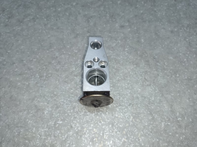 Клапан кондиционера CAMRY 55 14-17 2014 2.5 2ARFE