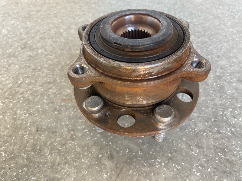 Ступица передняя SORENTO UM 14- 2015 2.4 G4KJ Ступица передняя SORENTO UM 14- 2015 2.4 G4KJ